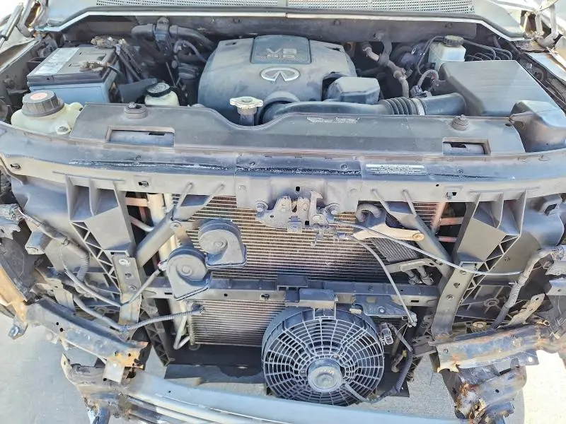 2010 INFINITI QX56 BASE  
