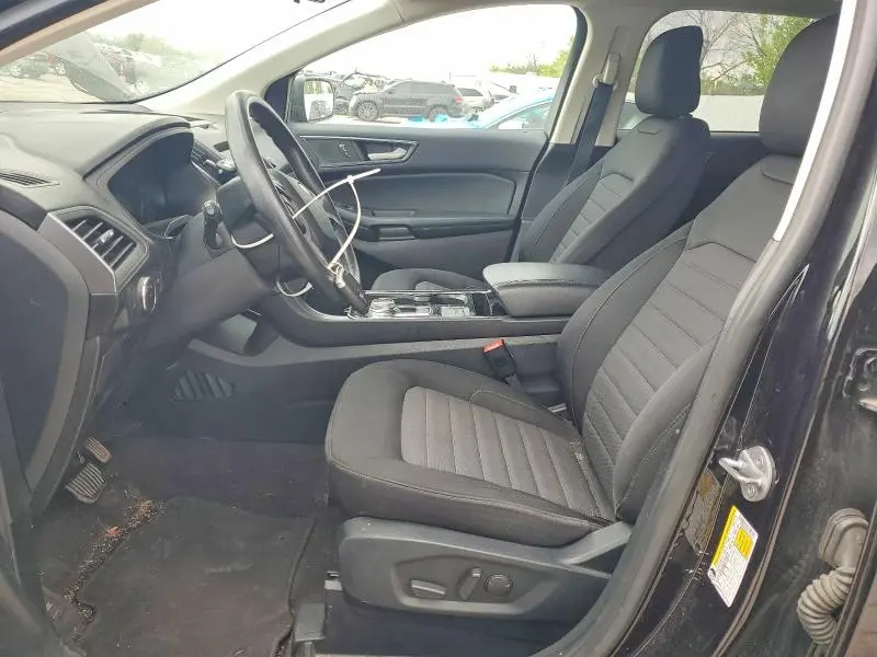 2020 FORD EDGE SE  