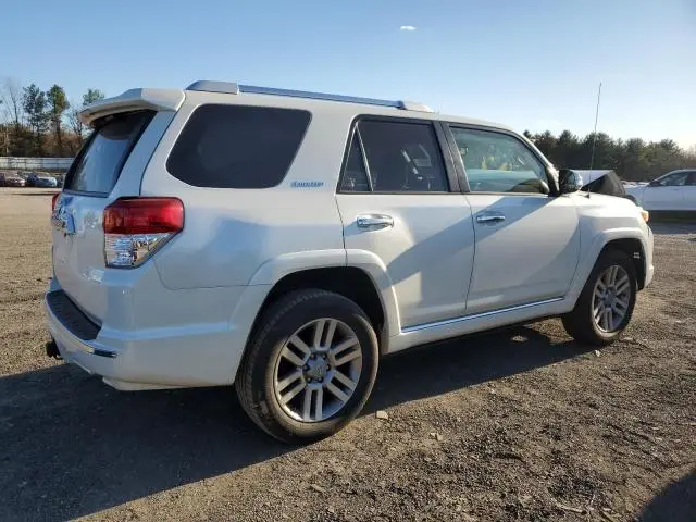 2013 TOYOTA 4RUNNER SR5  