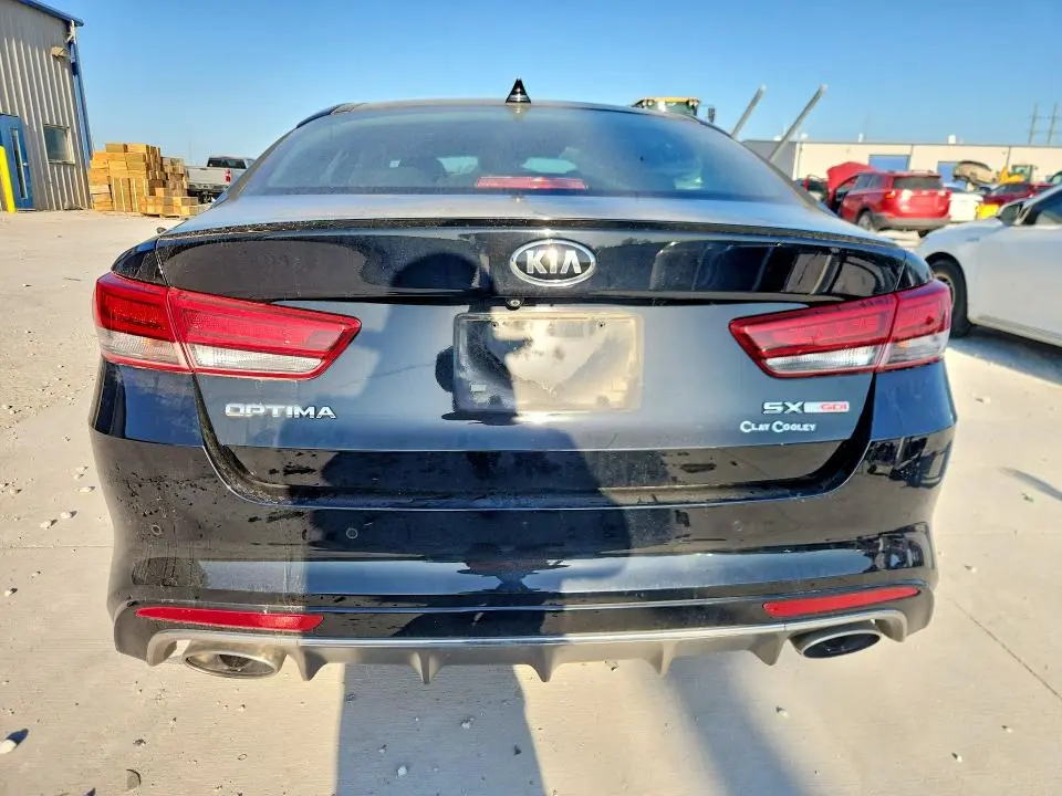 2018 KIA OPTIMA SX  