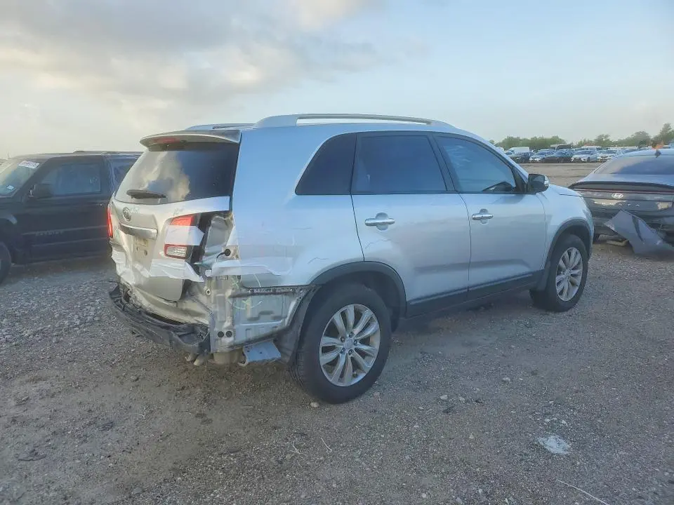 2011 KIA SORENTO EX  