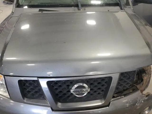 2015 NISSAN ARMADA SV  