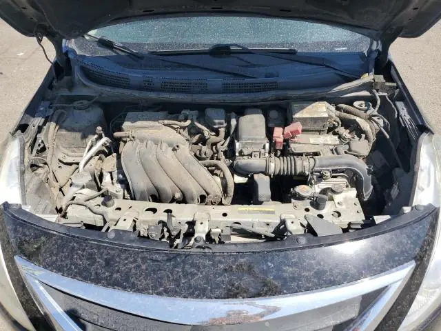 2015 NISSAN VERSA S  