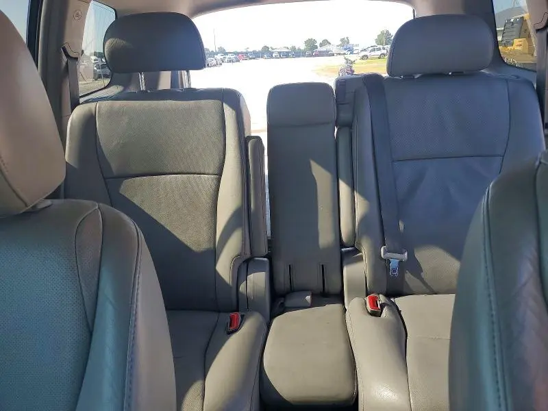 2011 TOYOTA HIGHLANDER LIMITED  