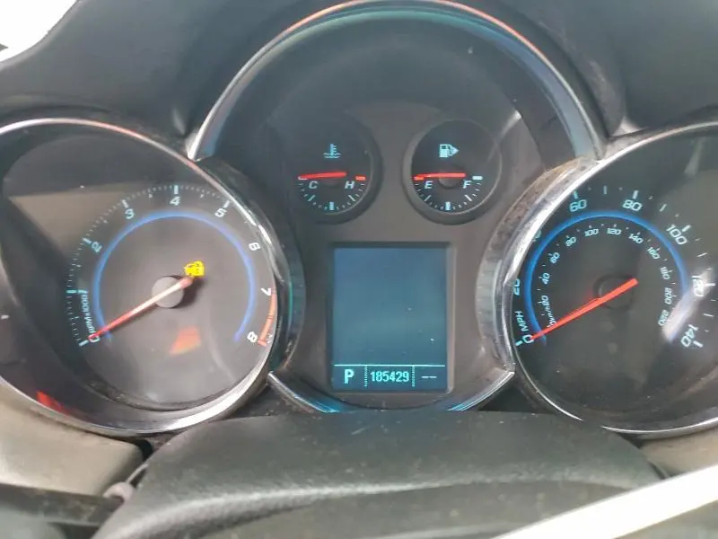 2011 CHEVROLET CRUZE LT  