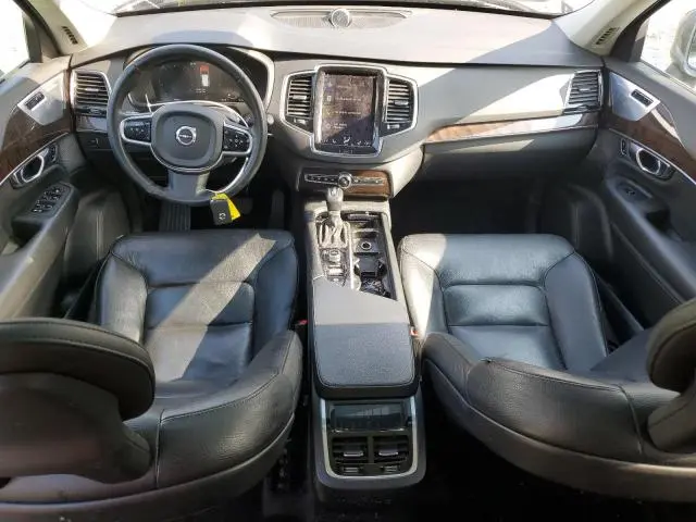 2016 VOLVO XC90 T6  