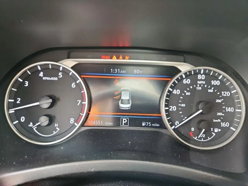 2021 NISSAN SENTRA SR  