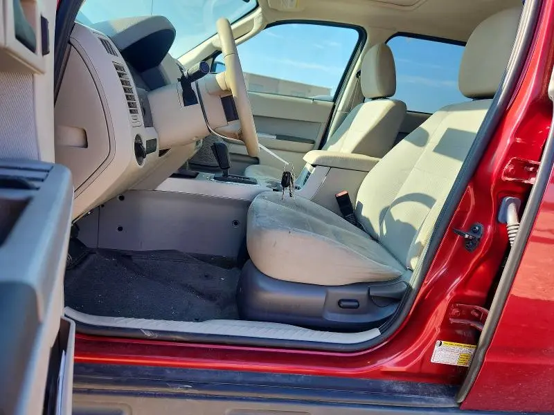 2012 FORD ESCAPE XLT  