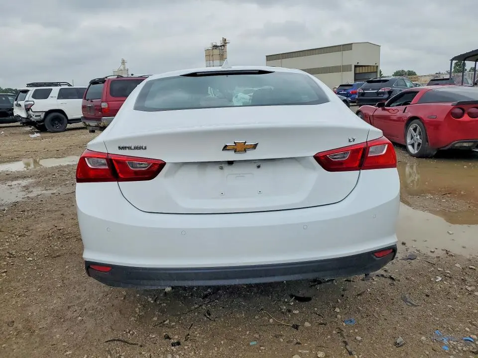 2024 CHEVROLET MALIBU LT  