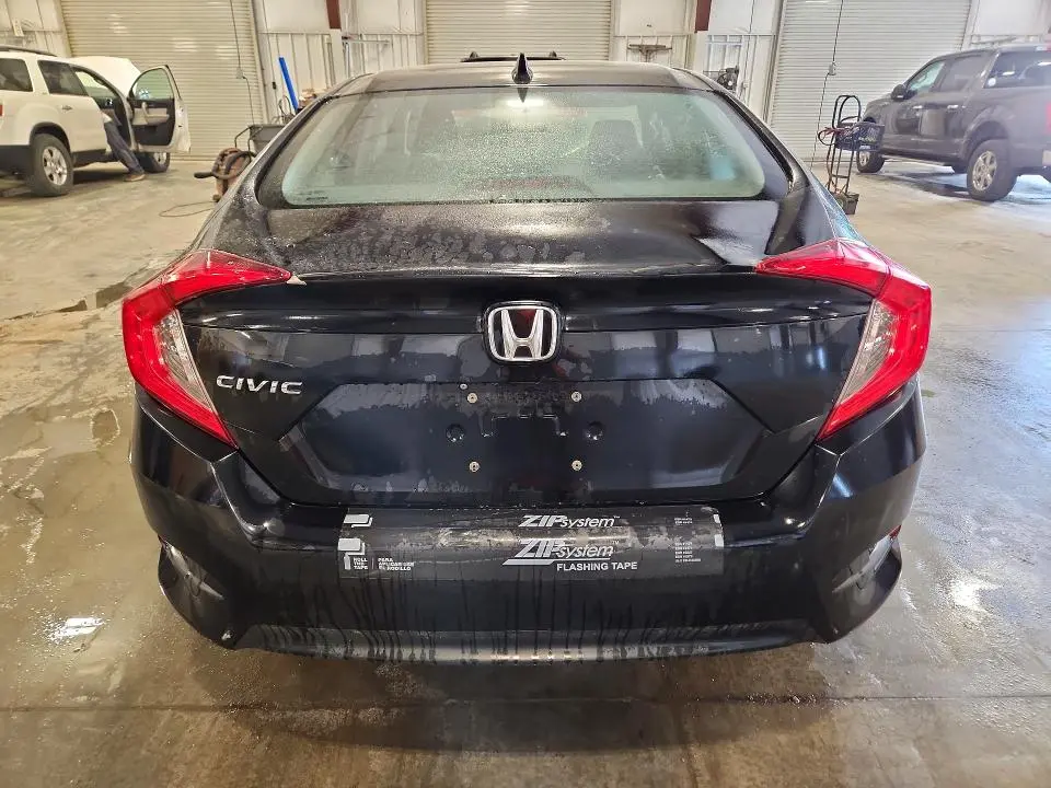 2017 HONDA CIVIC EX  