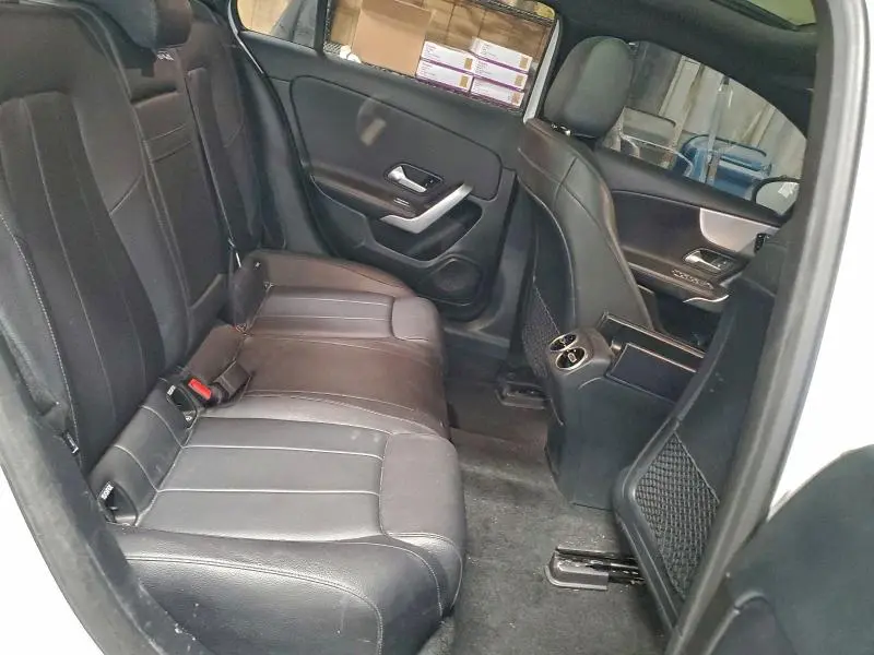 2019 MERCEDES-BENZ A 220 4MATIC  