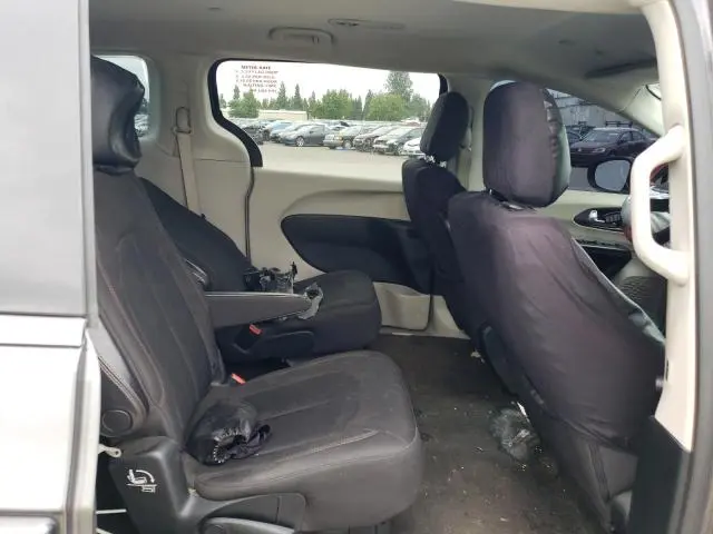 2018 CHRYSLER PACIFICA TOURING  