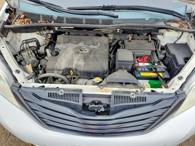 2012 TOYOTA SIENNA BASE 7-PASSENGER  