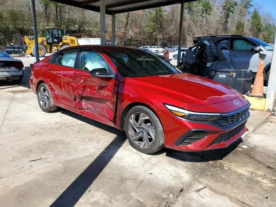2025 HYUNDAI ELANTRA SEL SPORT  