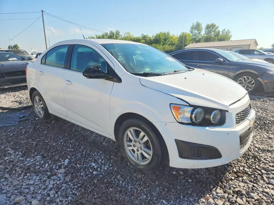 2014 CHEVROLET SONIC LT  