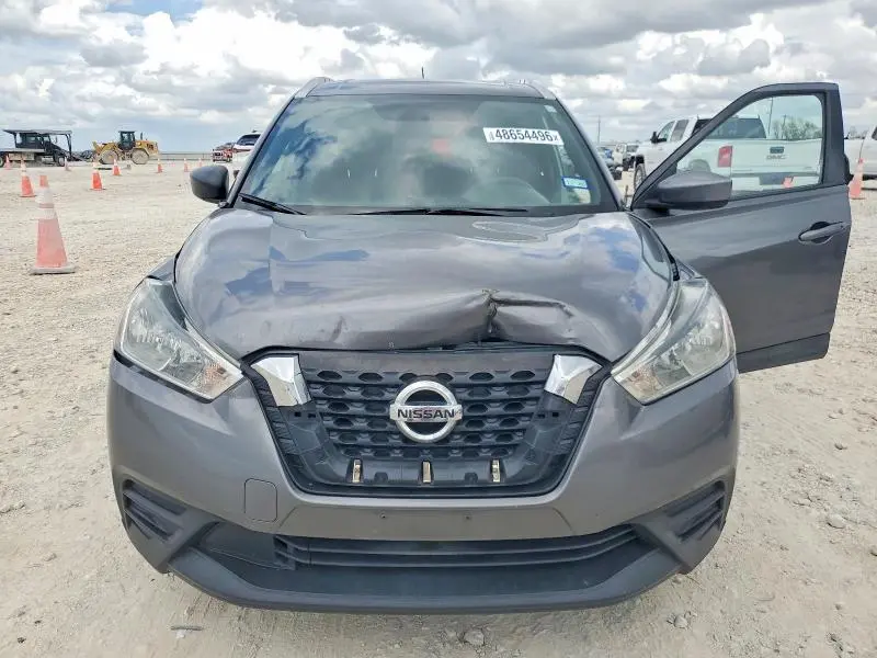 2018 NISSAN KICKS SV  