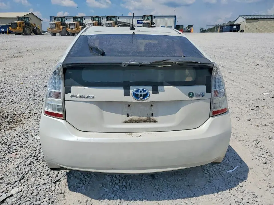 2010 TOYOTA PRIUS II  