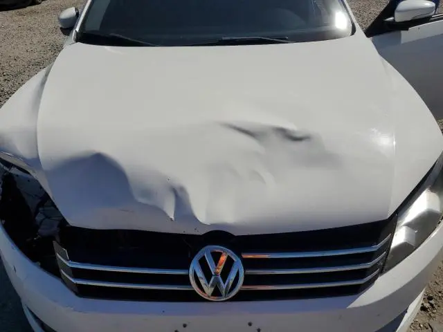 2014 VOLKSWAGEN PASSAT S  