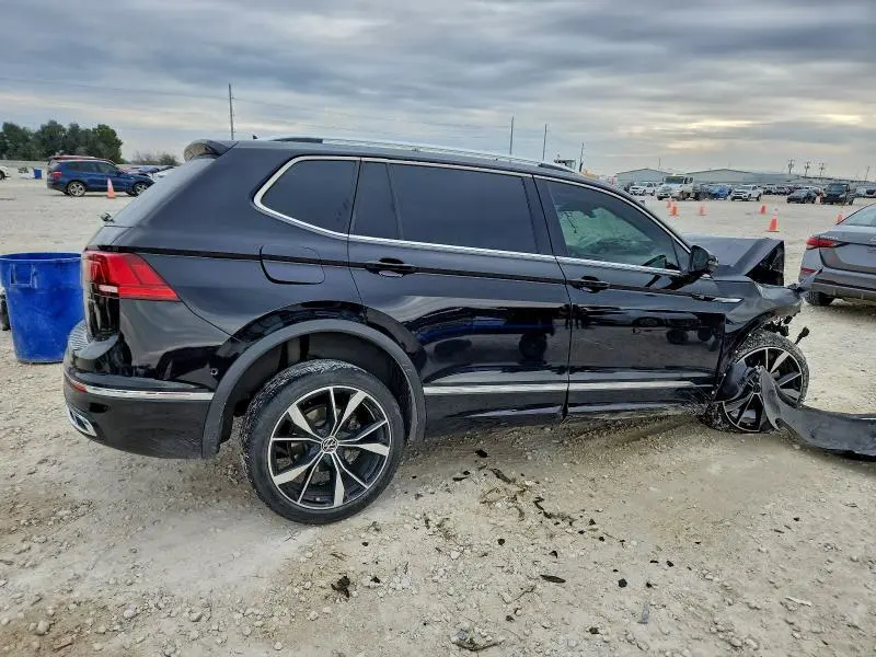 2022 VOLKSWAGEN TIGUAN SEL R-LINE  