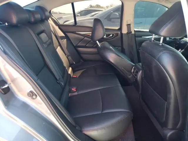 2018 INFINITI Q50 LUXE  