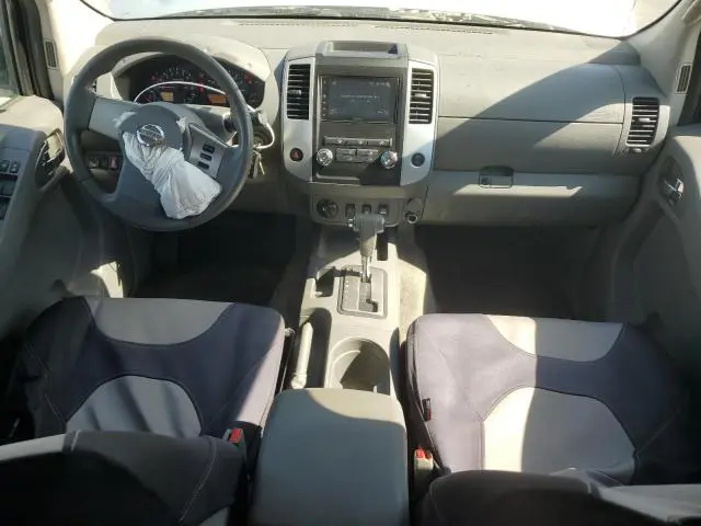 2010 NISSAN FRONTIER CREW CAB SE  