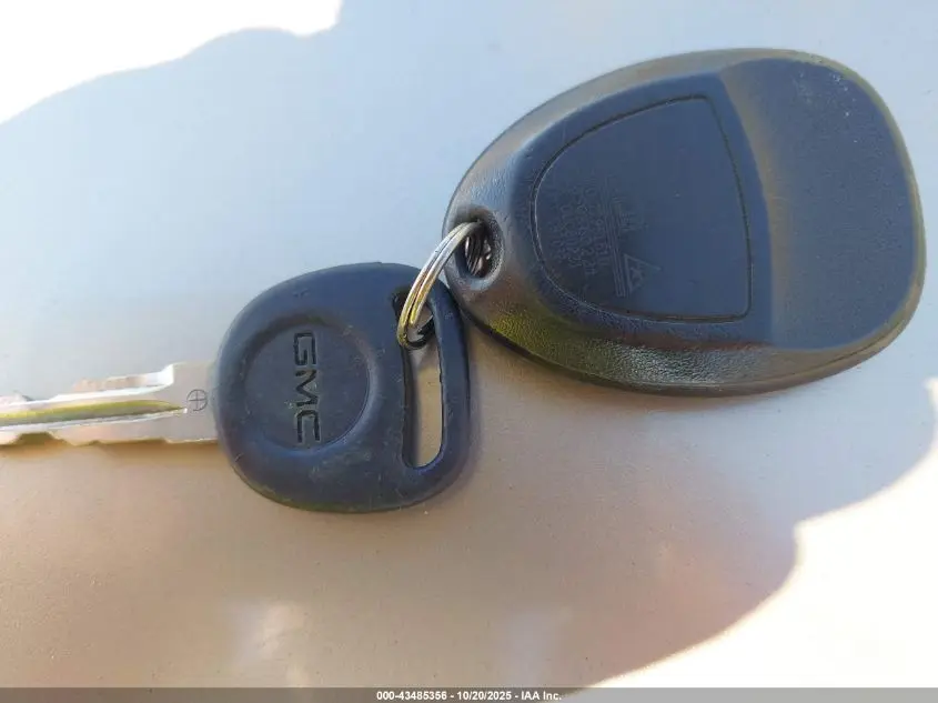 2013 GMC YUKON XL 1500 DENALI