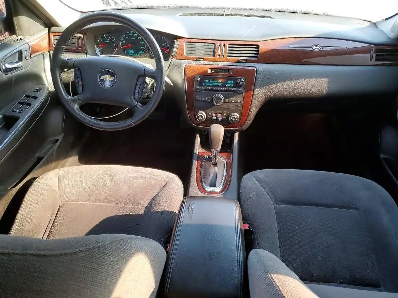 2011 CHEVROLET IMPALA LT  