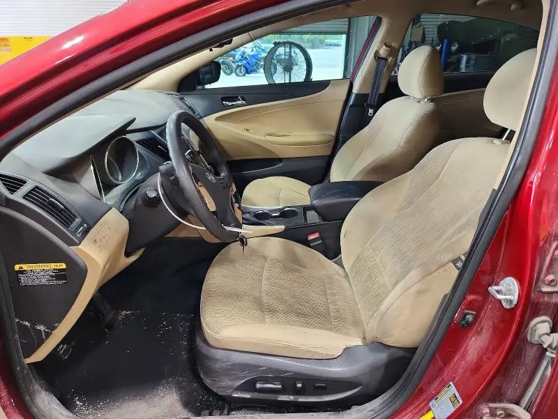 2012 HYUNDAI SONATA GLS  