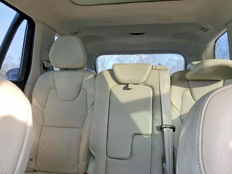 2016 VOLVO XC90 T6 AWD T6 MOMENTUM