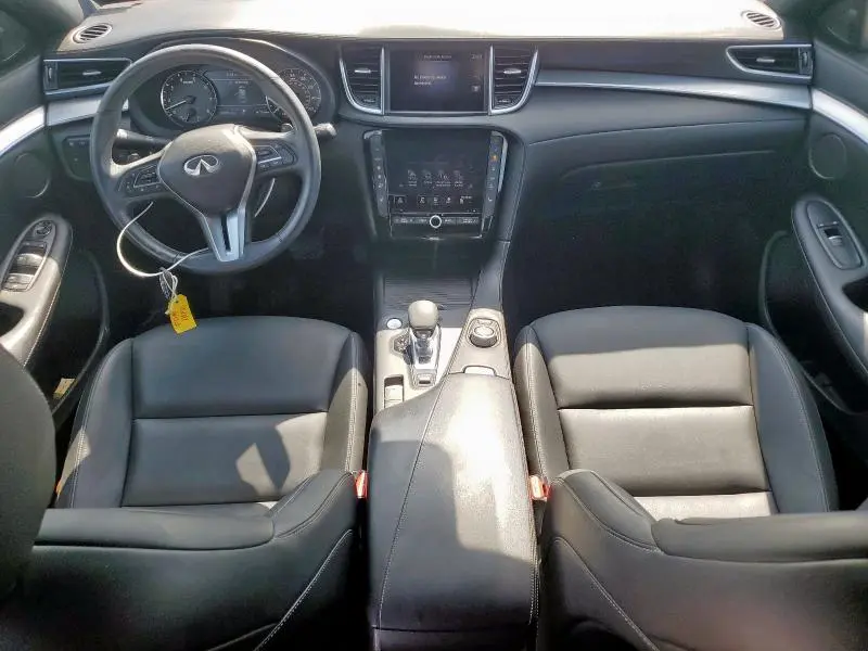 2021 INFINITI QX50 LUXE