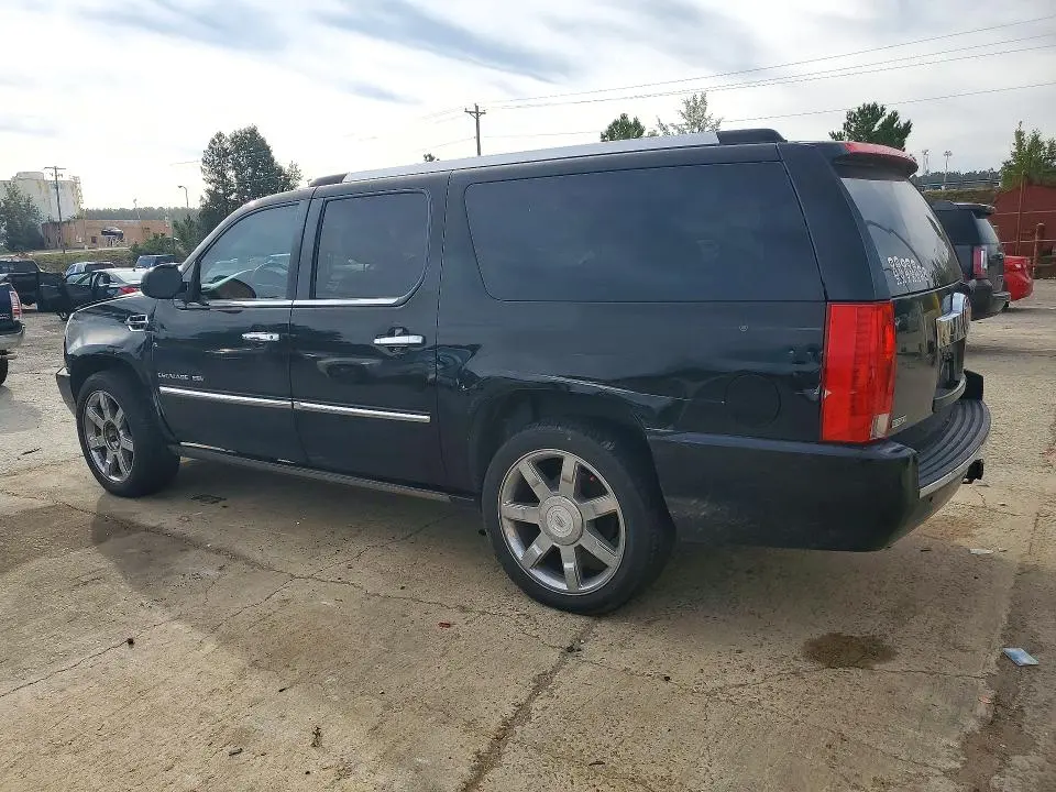 2011 CADILLAC ESCALADE ESV PREMIUM  