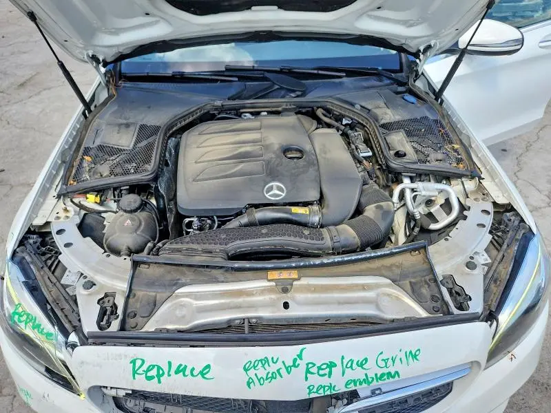 2019 MERCEDES-BENZ C 300  