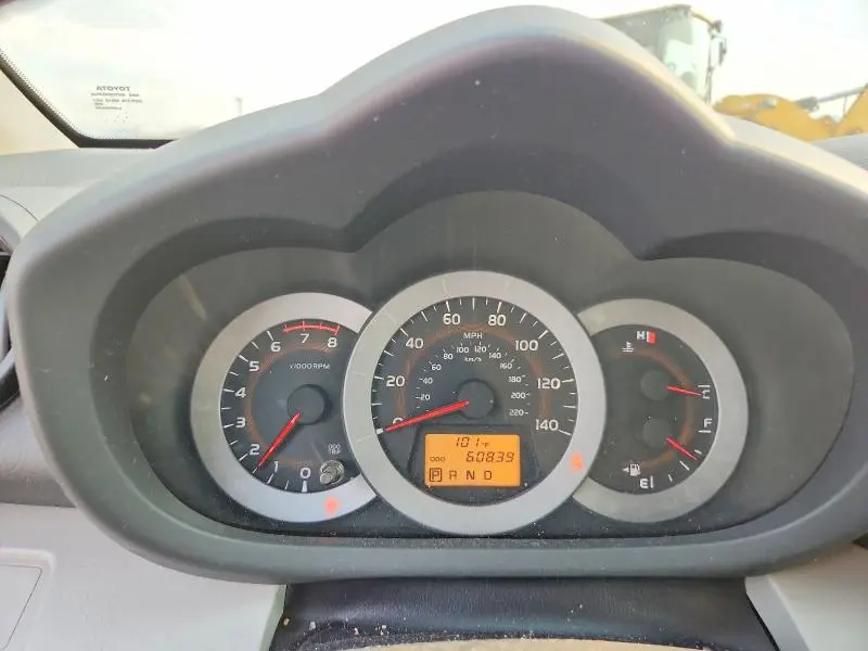 2011 TOYOTA RAV4 BASE  
