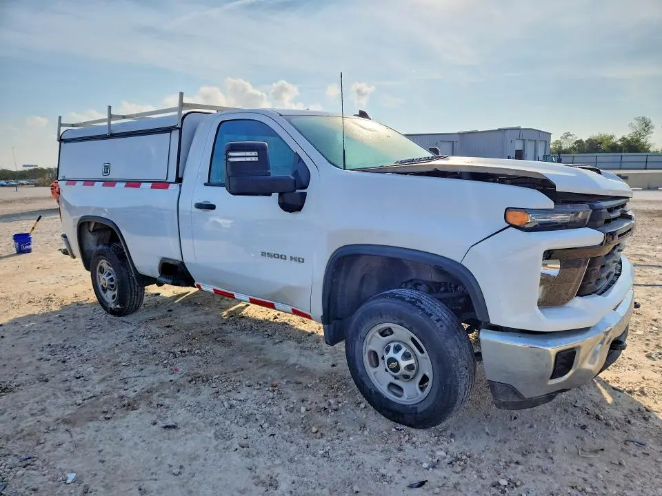 2024 CHEVROLET SILVERADO C2500 HEAVY DUTY  