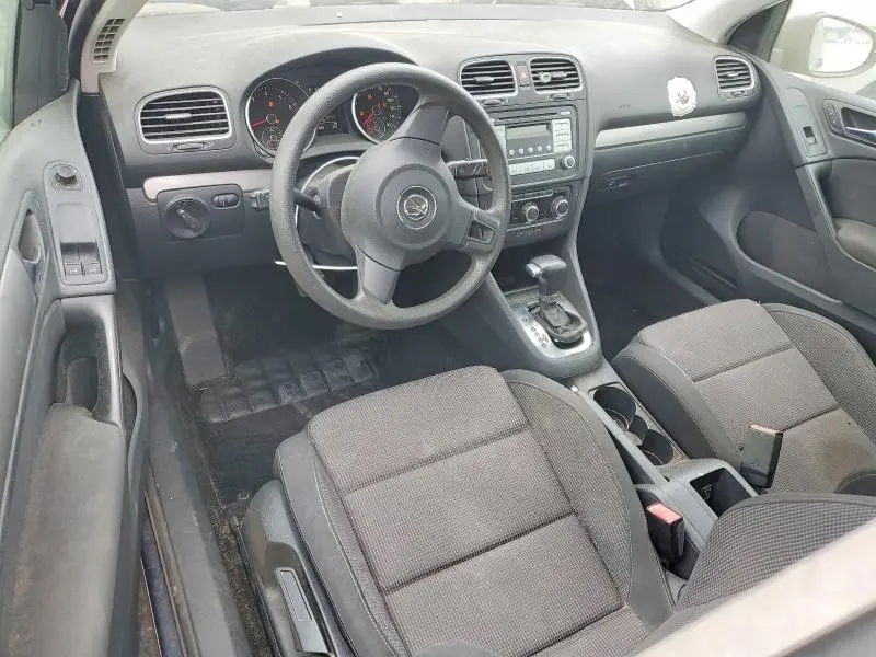 2010 VOLKSWAGEN GOLF   