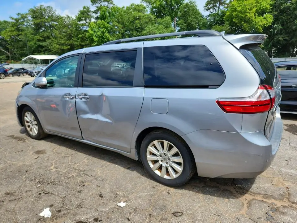 2015 TOYOTA SIENNA LIMITED PREMIUM 7-PASSENGER  