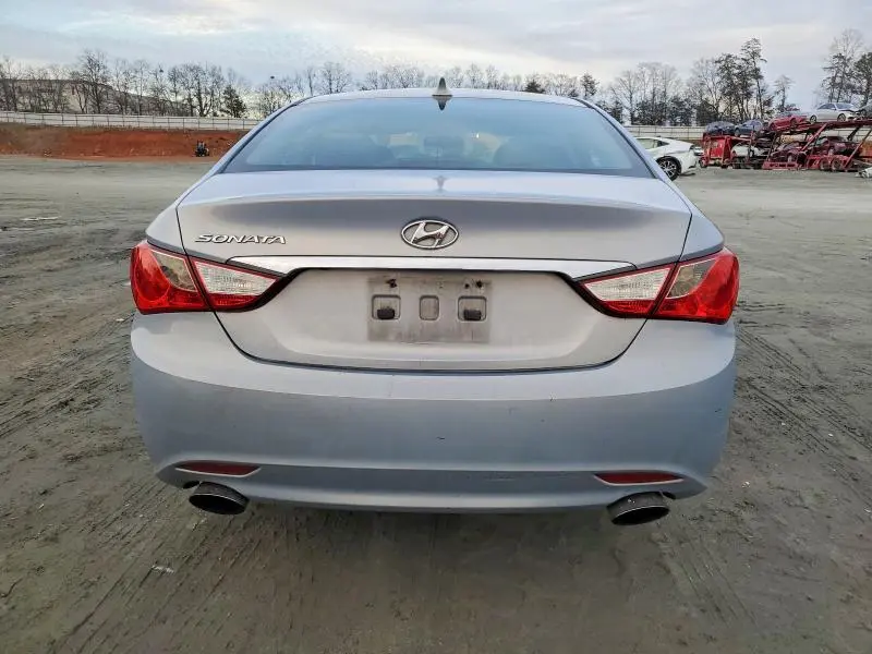 2011 HYUNDAI SONATA SE  