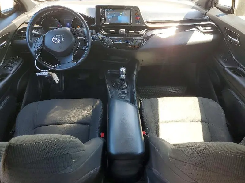 2018 TOYOTA C-HR XLE PREMIUM  