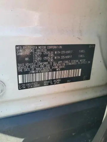 2019 TOYOTA RAV4 XLE  