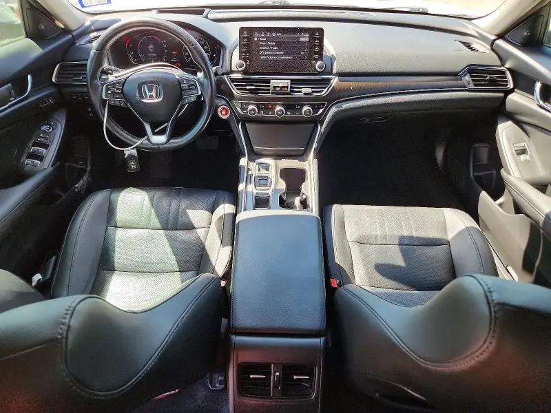 2020 HONDA ACCORD TOURING  