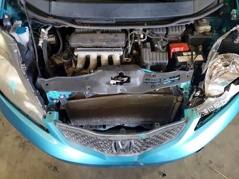 2012 HONDA FIT   