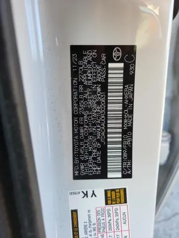 2024 TOYOTA PRIUS LE  