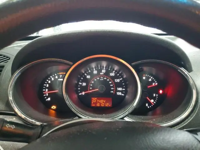 2011 KIA SORENTO BASE  