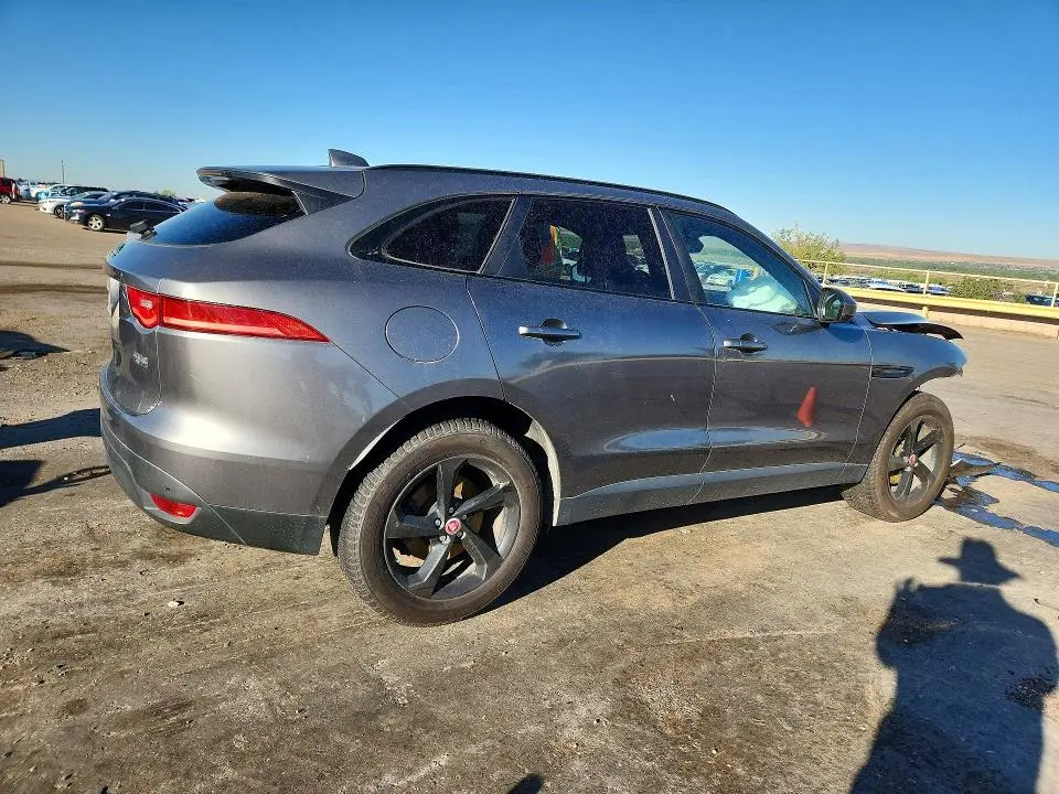 2017 JAGUAR F-PACE PREMIUM  