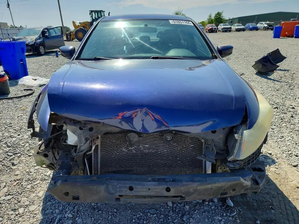 2011 HONDA ACCORD LX  