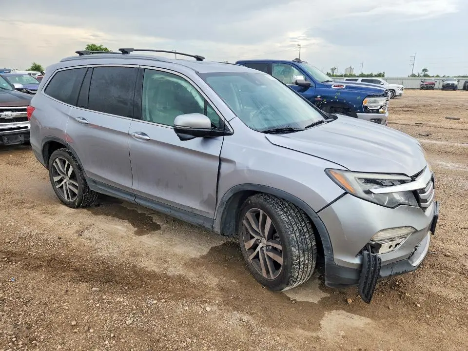 2018 HONDA PILOT TOURING  