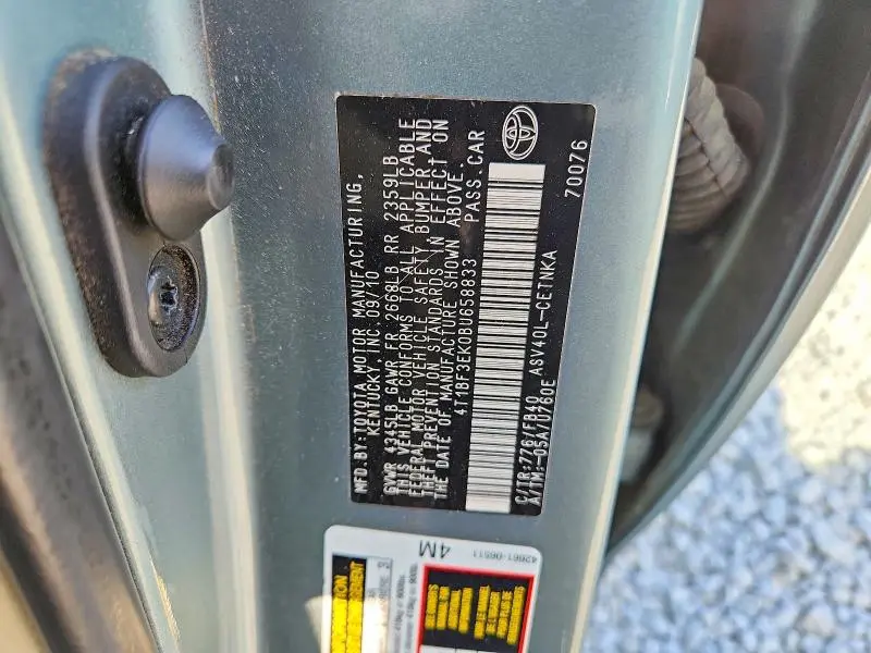 2011 TOYOTA CAMRY LE  
