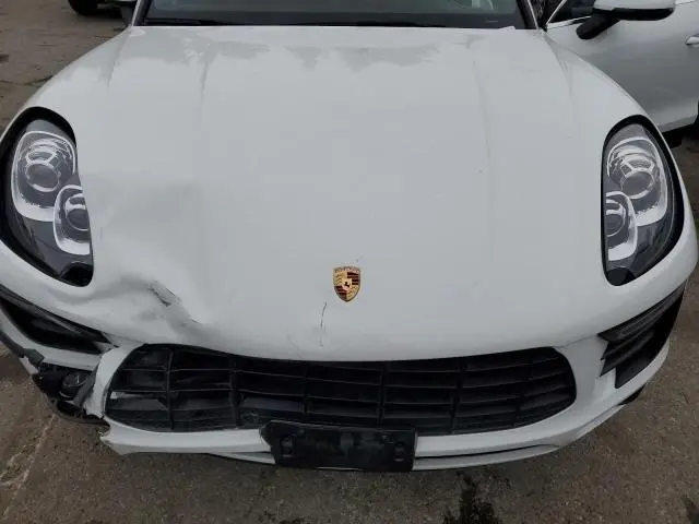 2015 PORSCHE MACAN S  