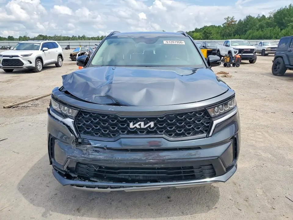2022 KIA SORENTO S  
