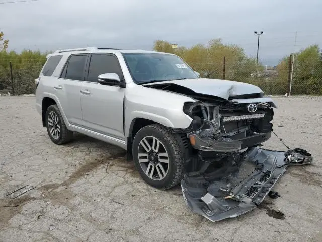 2017 TOYOTA 4RUNNER SR5/SR5 PREMIUM  